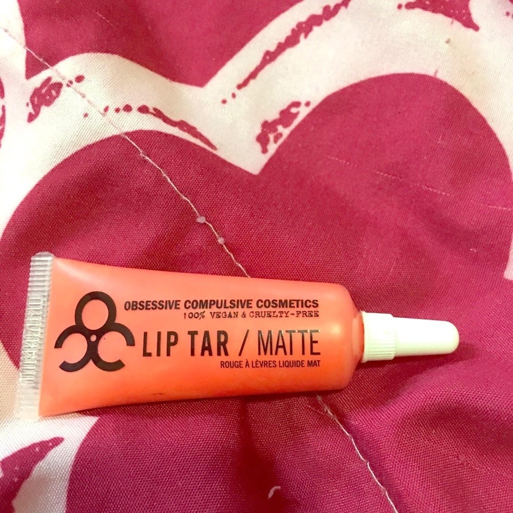 Lip Tar